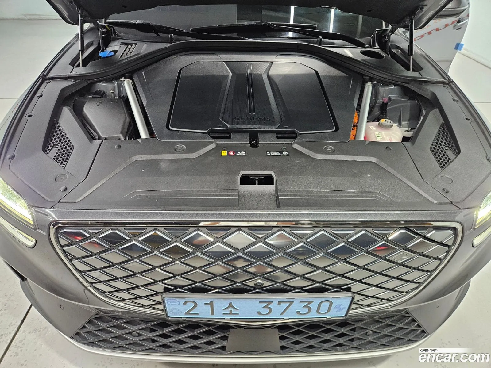 Genesis Electrified GV70 2022 — 12