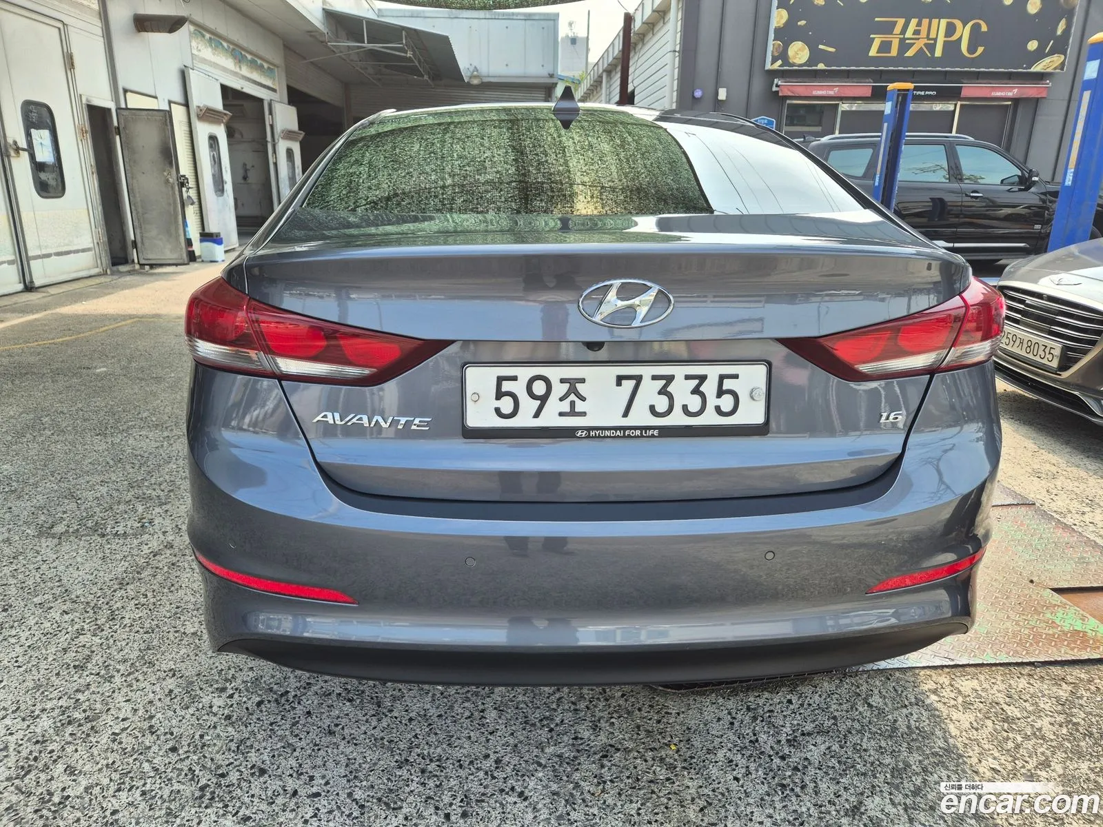 Hyundai Elantra AD 2018 — 3