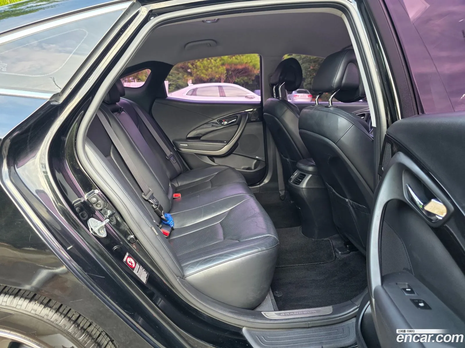 Hyundai Grandeur HG Hybrid 2015 — 18