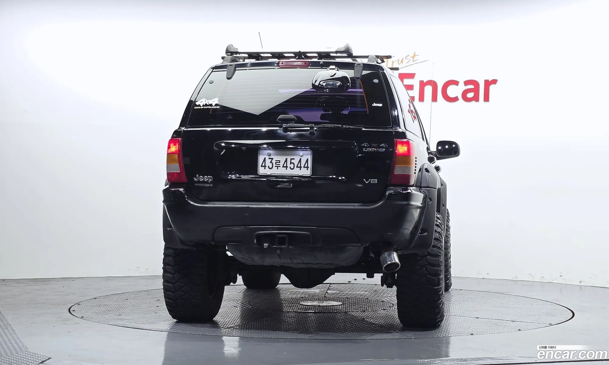 Jeep Grand Cherokee 2002 1J8GW58N52C239807 — 3