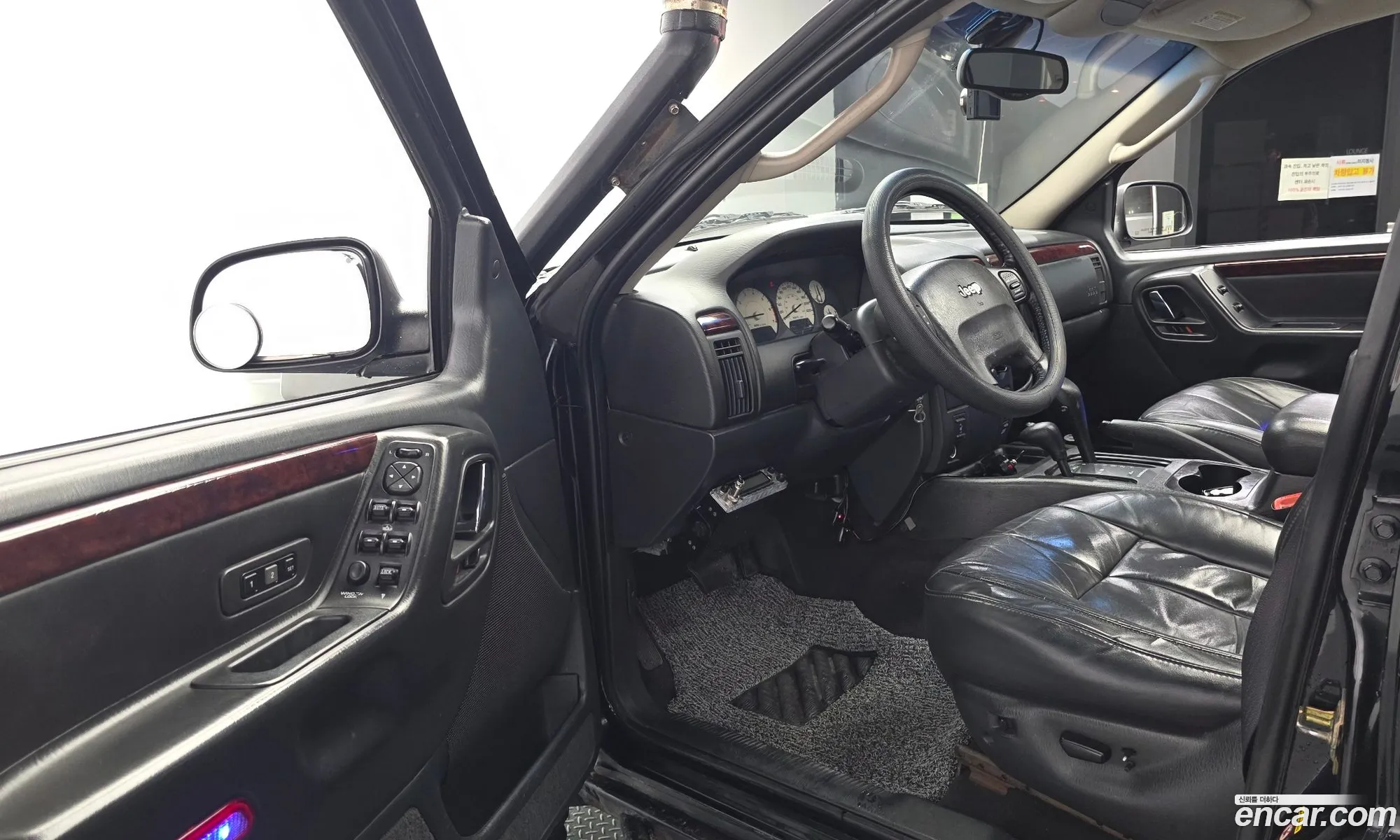 Jeep Grand Cherokee 2002 1J8GW58N52C239807 — 6