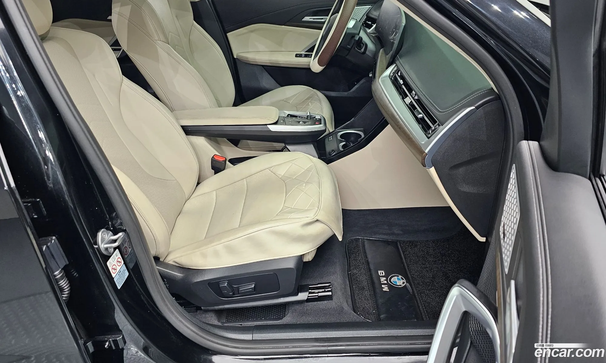 BMW X1 2024 WBA51EE03R5Y81041 — 5
