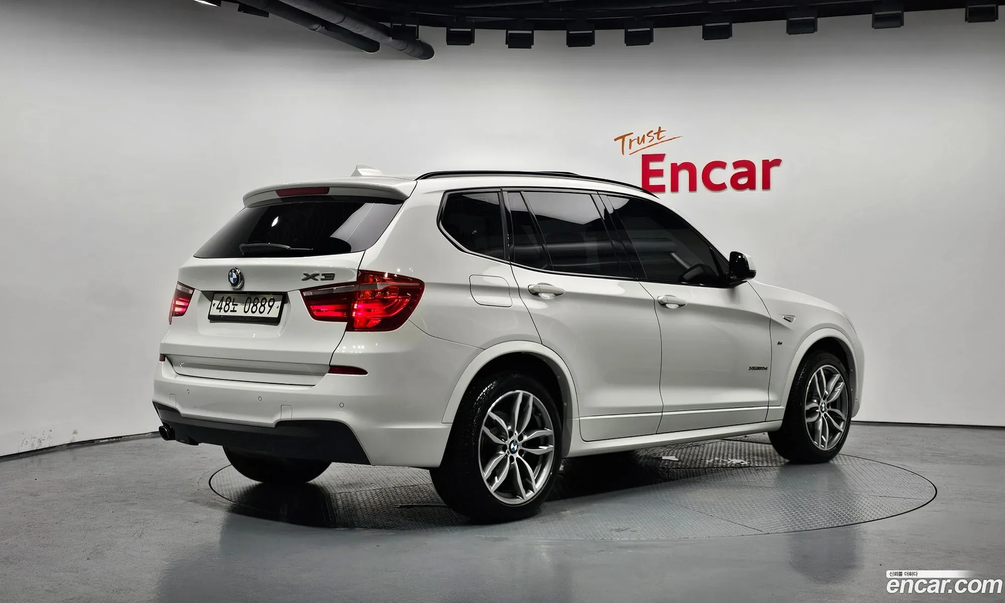 BMW X3 2016 WBAWZ5103G0M25859 — 12