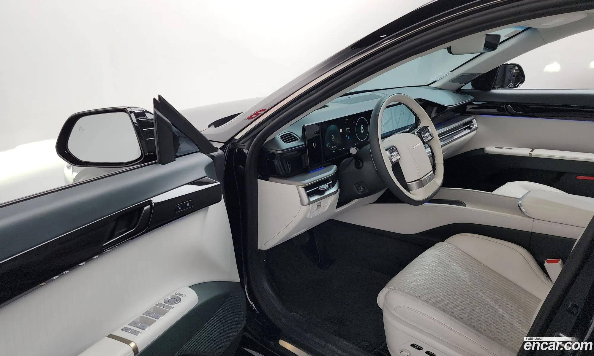 Hyundai Grandeur Hybrid 2023 — 20