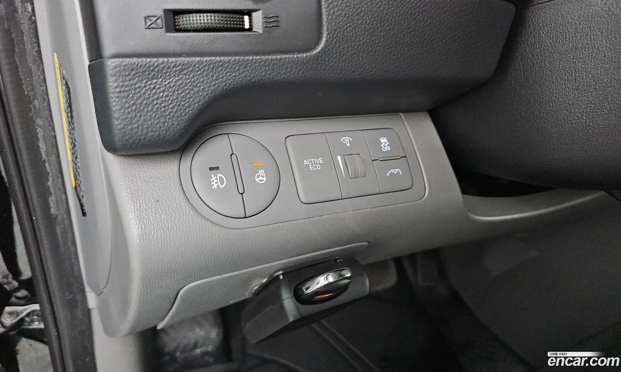 Hyundai Grand Starex 2020 — 16