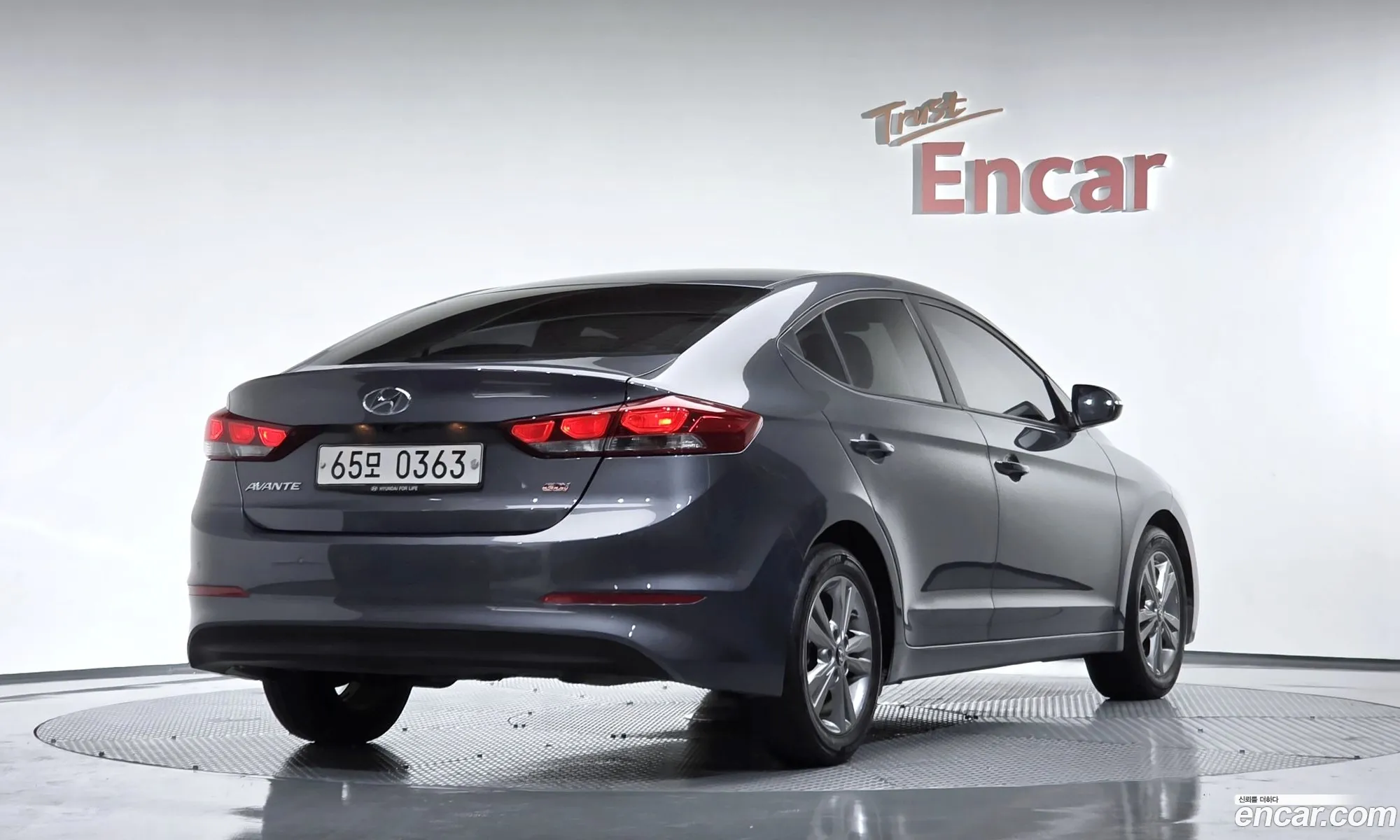 Hyundai Elantra AD 2016 — 28