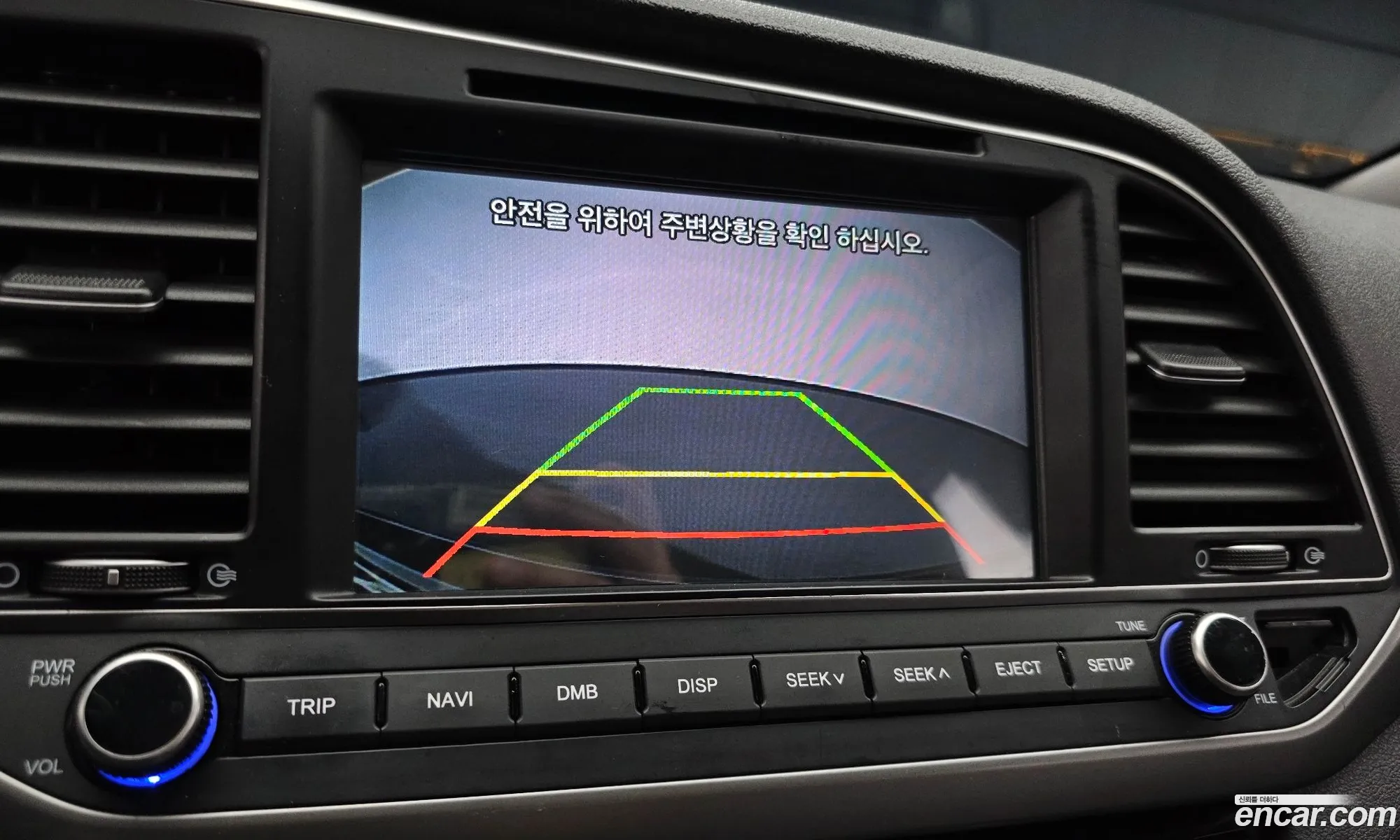 Hyundai Elantra AD 2016 — 19