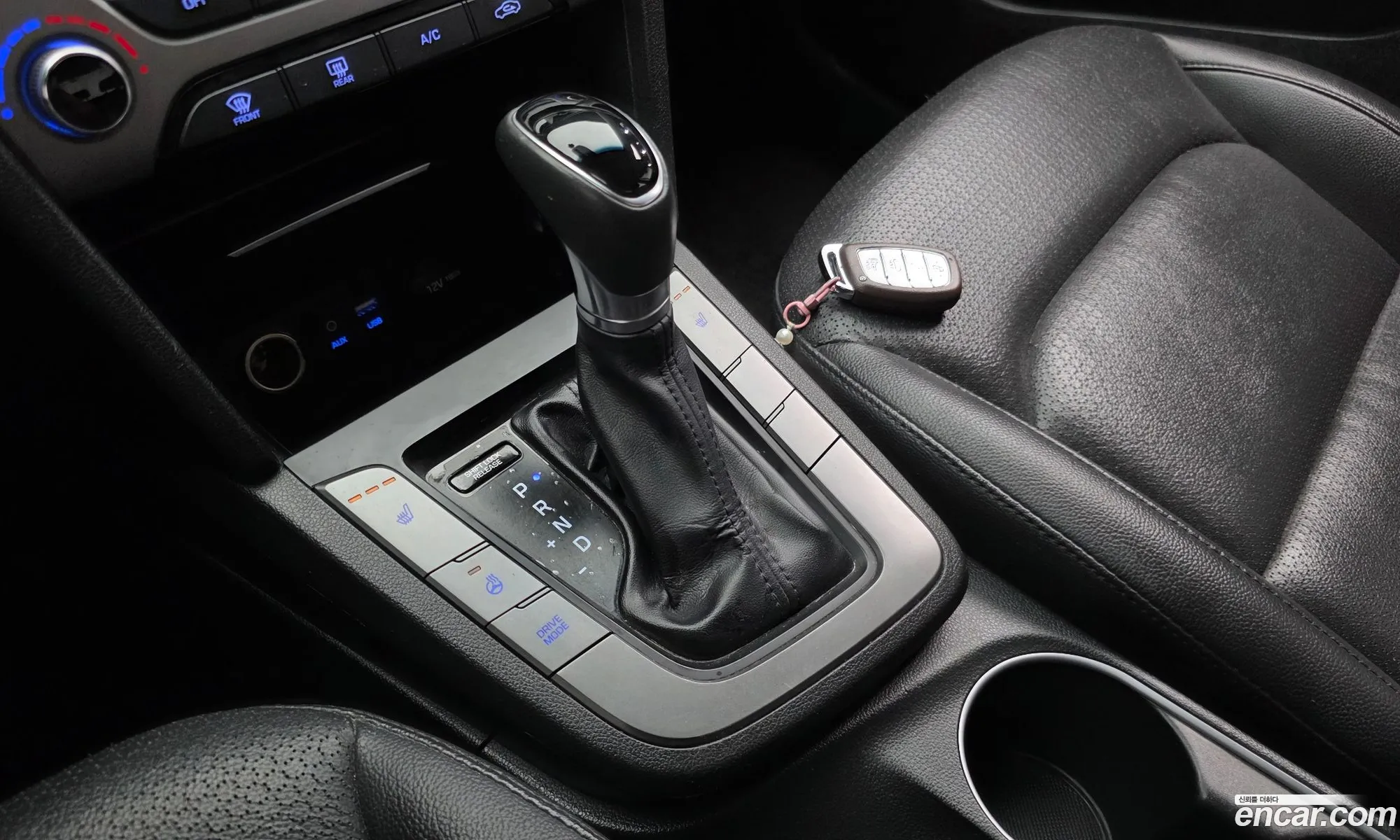 Hyundai Elantra AD 2016 — 29