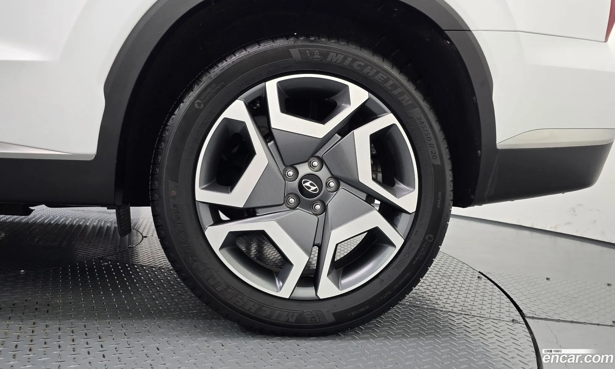 Hyundai Palisade 2023 — 18