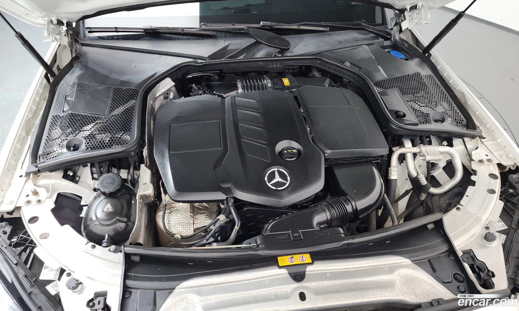Mercedes-Benz C-Class W205 2019 — 11