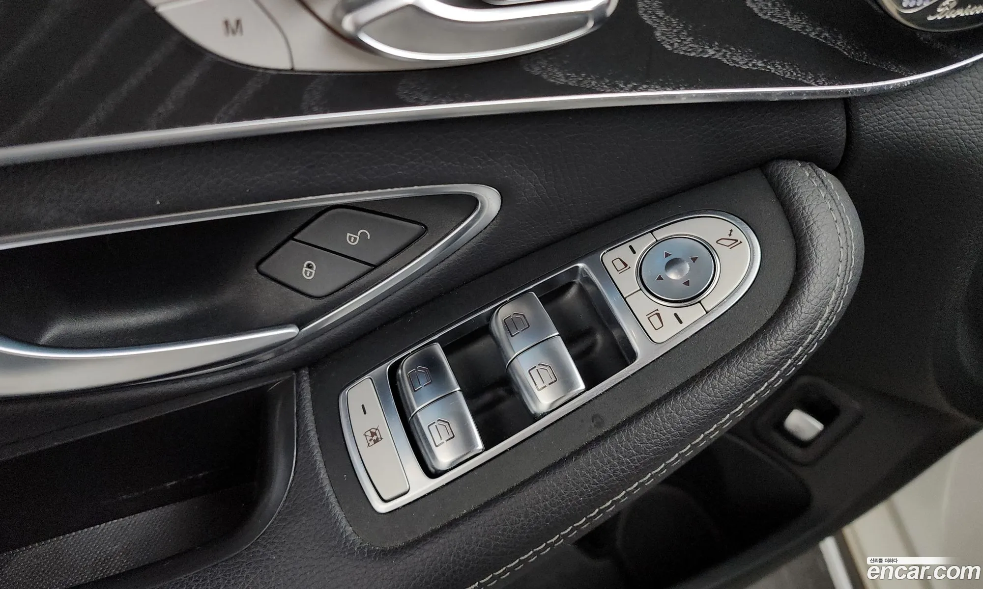 Mercedes-Benz C-Class W205 2019 — 19