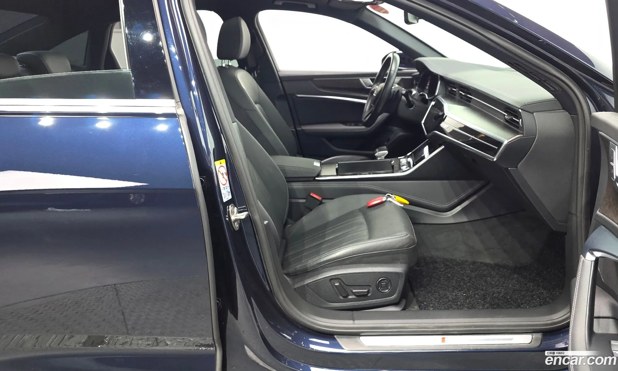 Audi A6 2021 WAUZZZF22MN006429 — 16