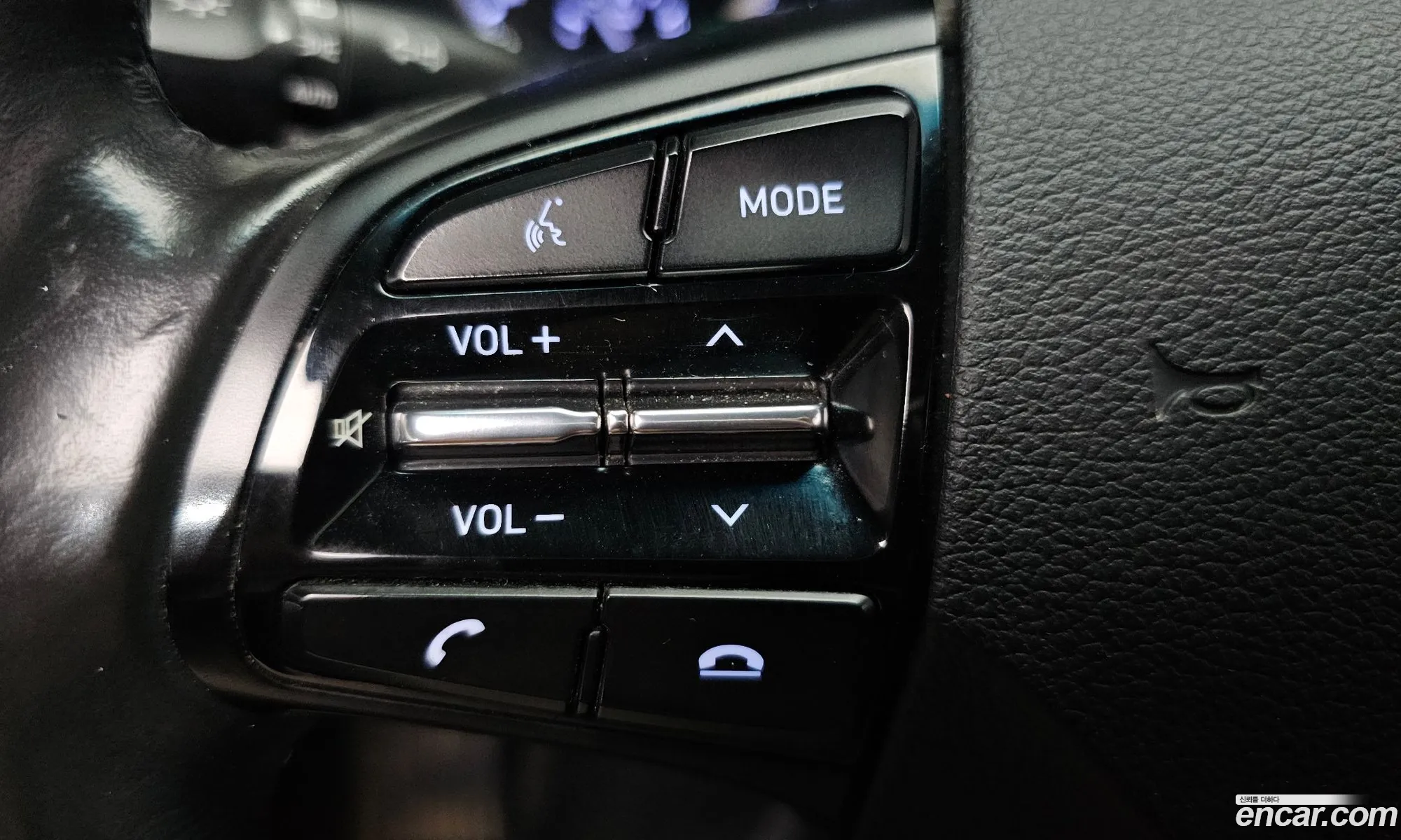 Hyundai Grandeur IG Hybrid 2019 — 19