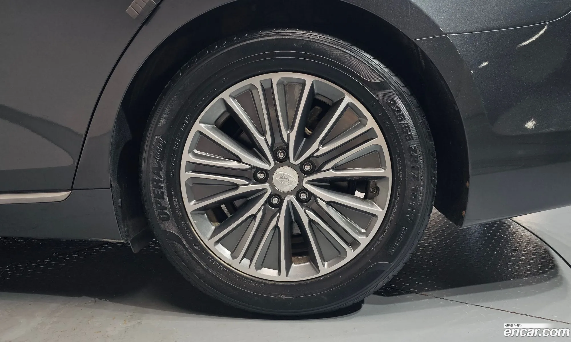 Hyundai Grandeur IG Hybrid 2019 — 11
