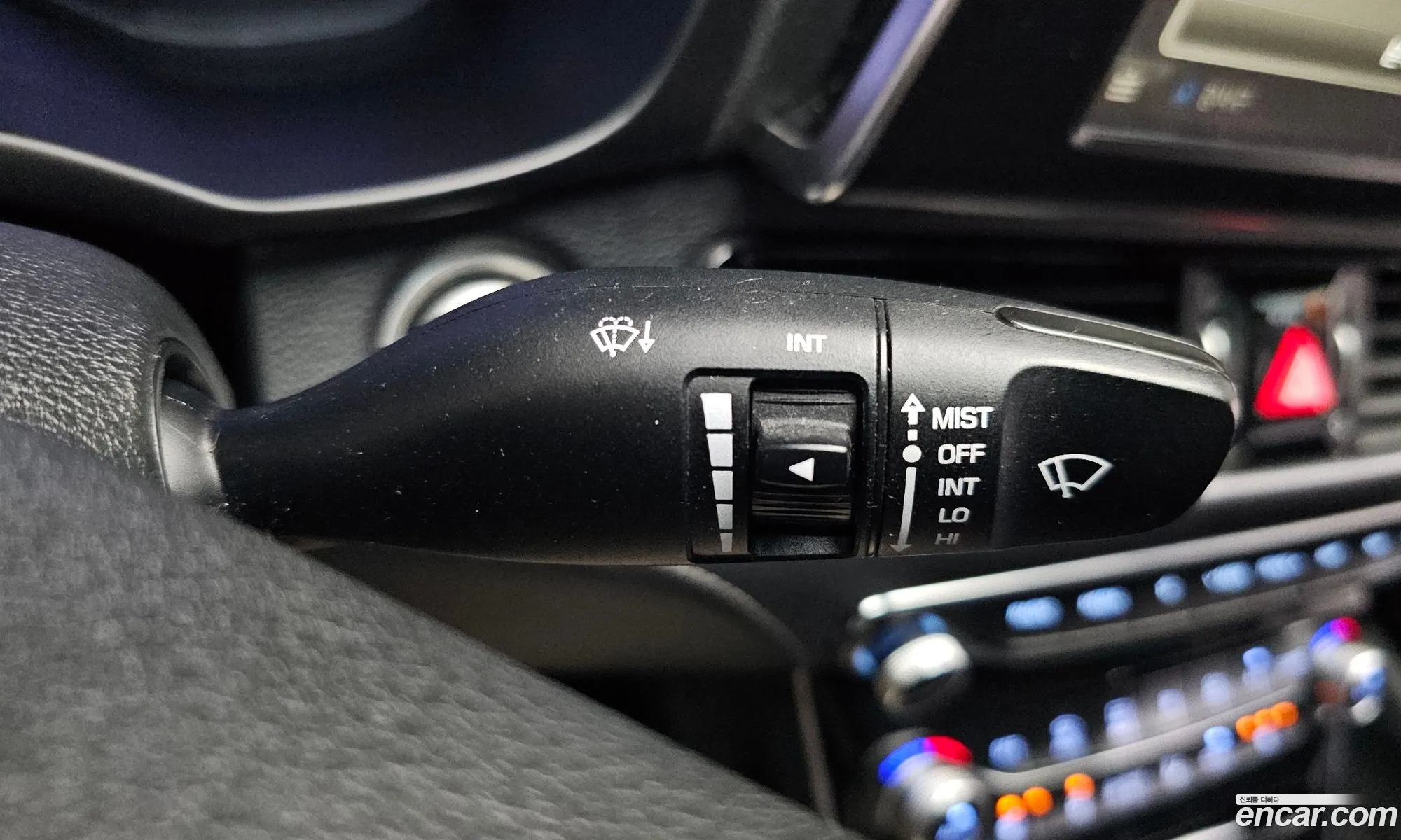 Hyundai Grandeur IG Hybrid 2019 — 12