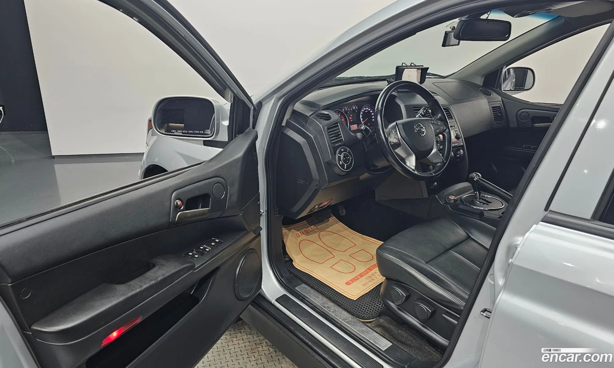 KG Mobility (SsangYong) Korando Sports 2015 — 12