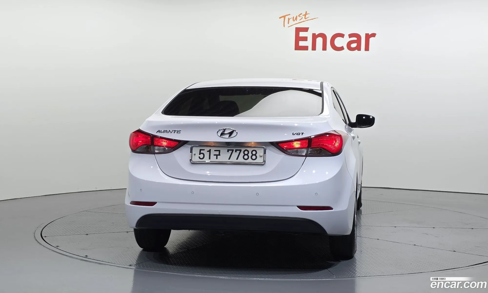 Hyundai Elantra 2015 — 12