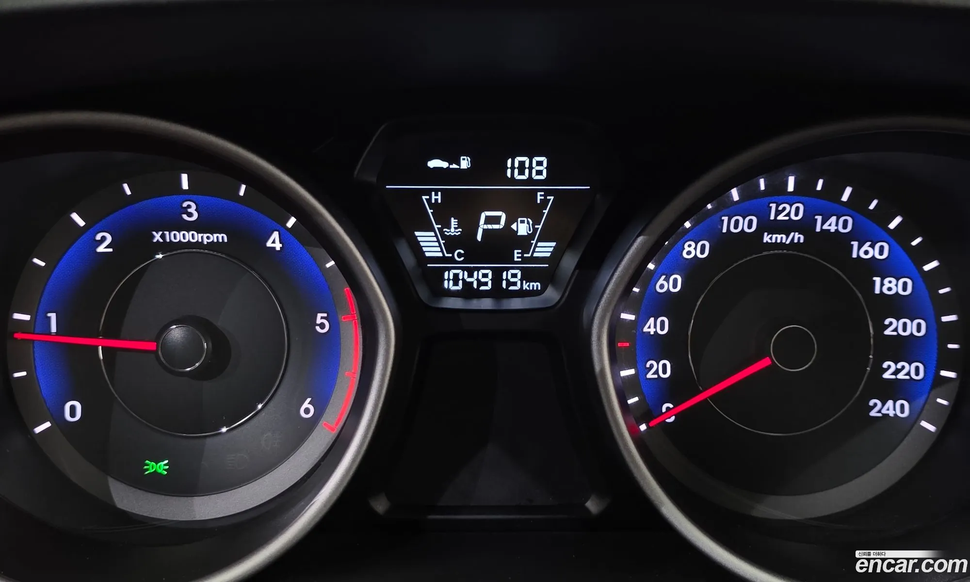 Hyundai Elantra 2015 — 2