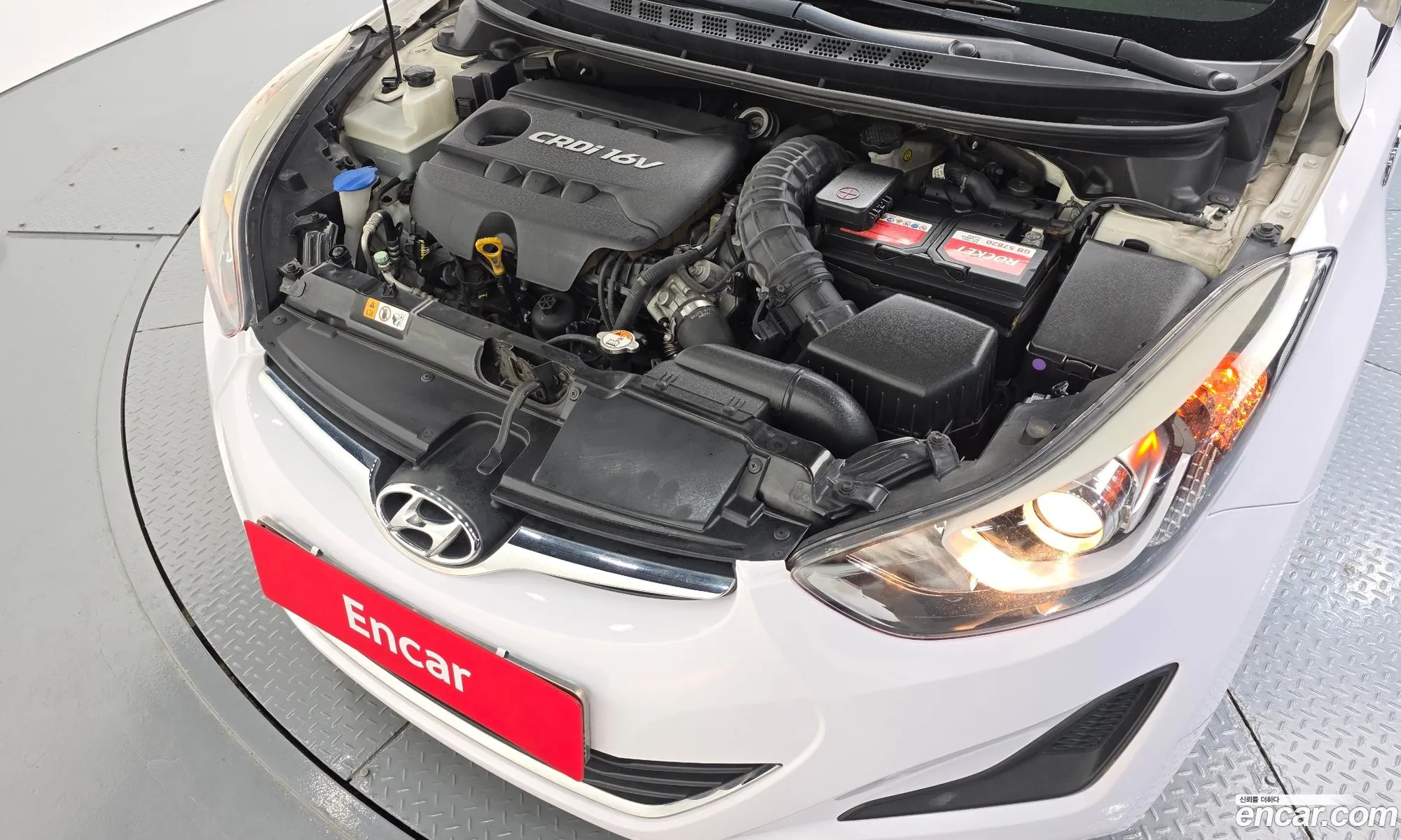 Hyundai Elantra 2015 — 5