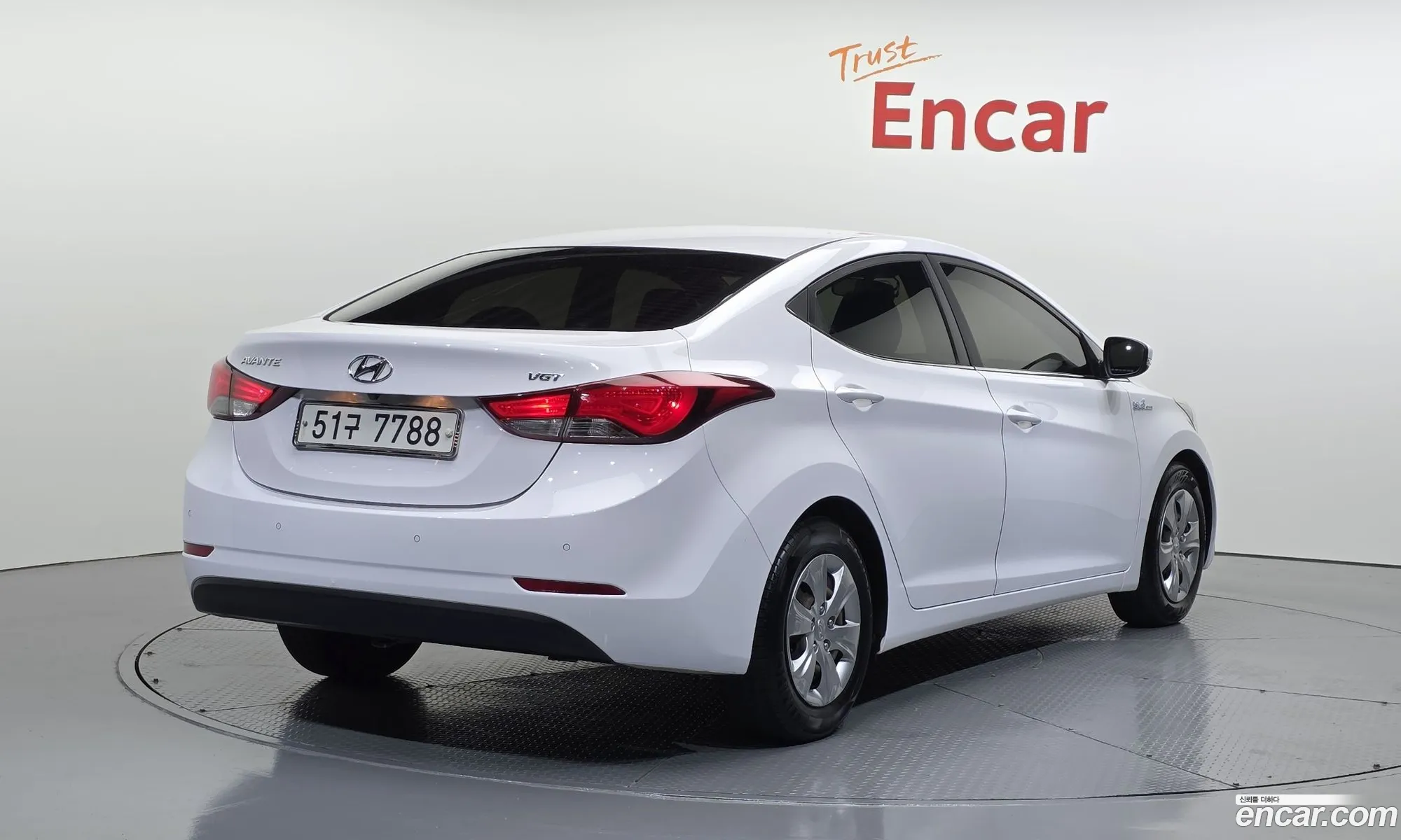 Hyundai Elantra 2015 — 3