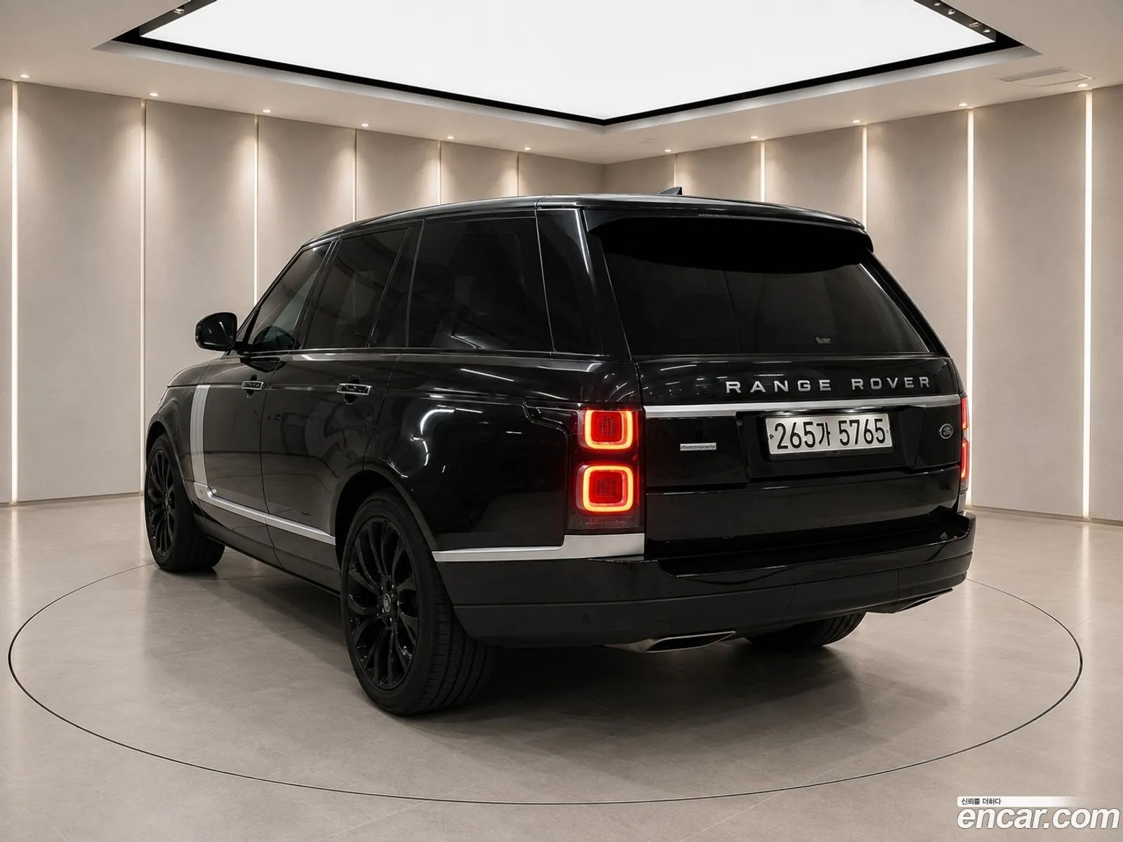 Land Rover Range Rover 2019 — 8