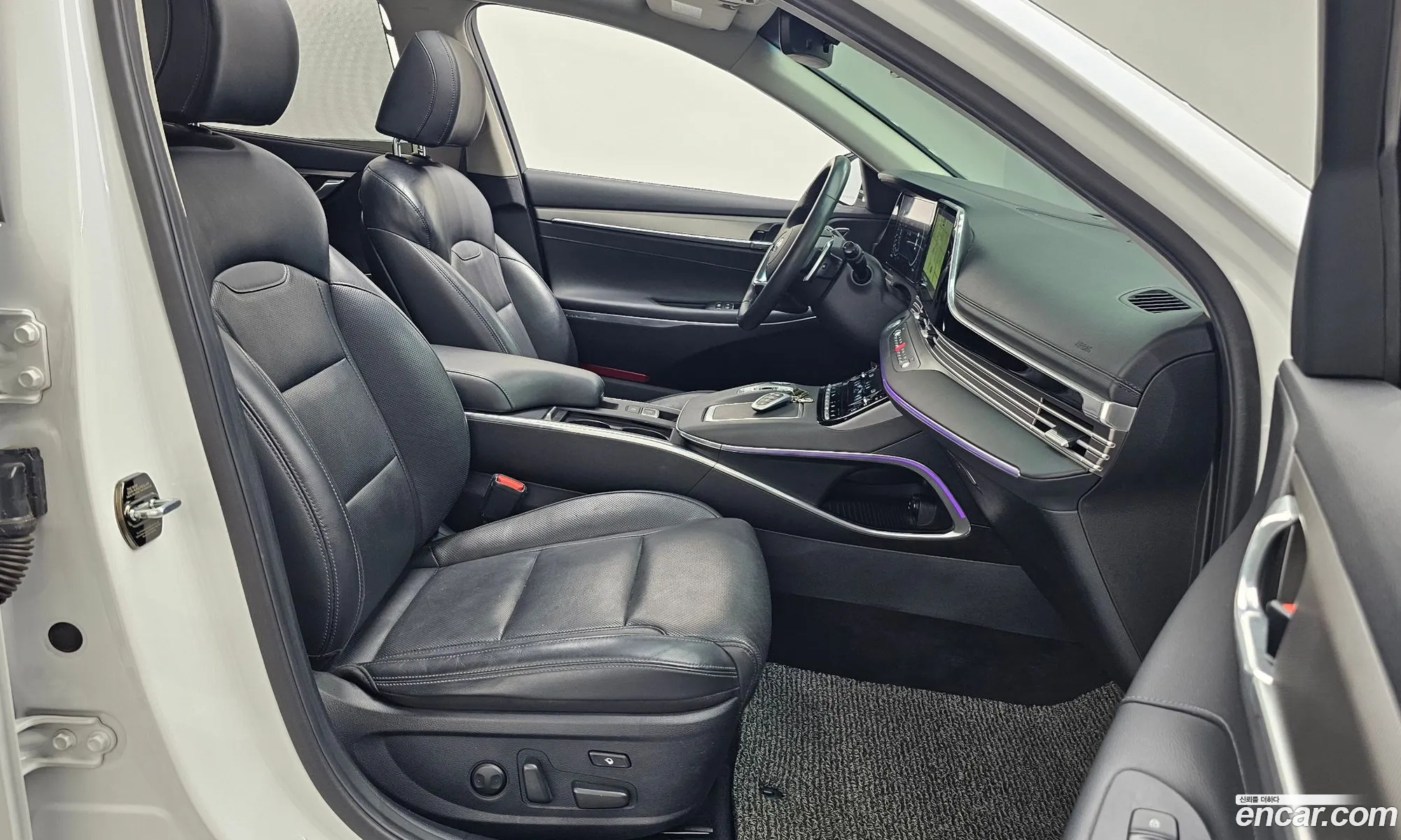Hyundai Grandeur IG 2020 — 18