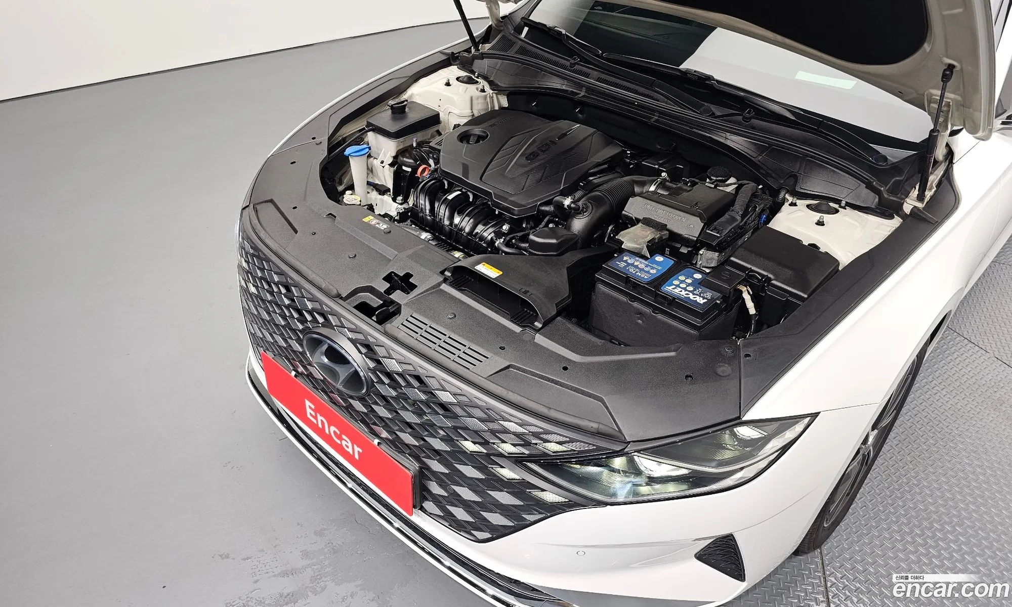Hyundai Grandeur IG 2020 — 23