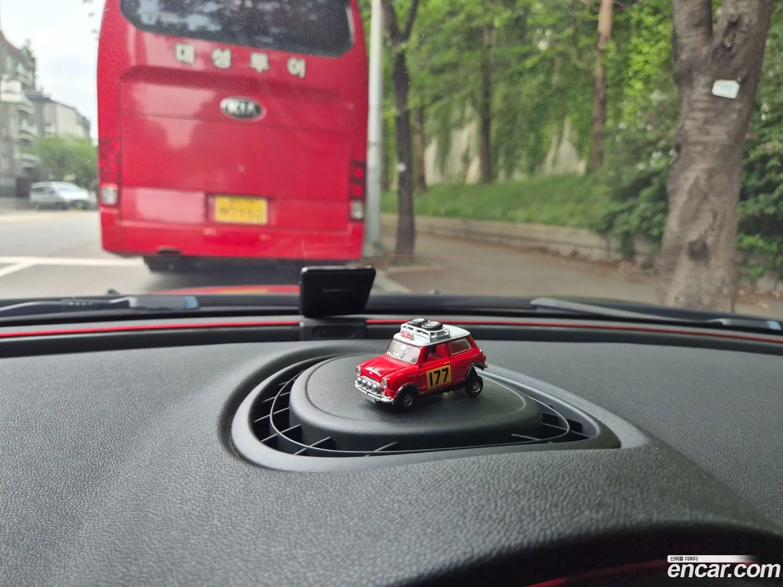 Mini Cooper Clubman 2018 — 2