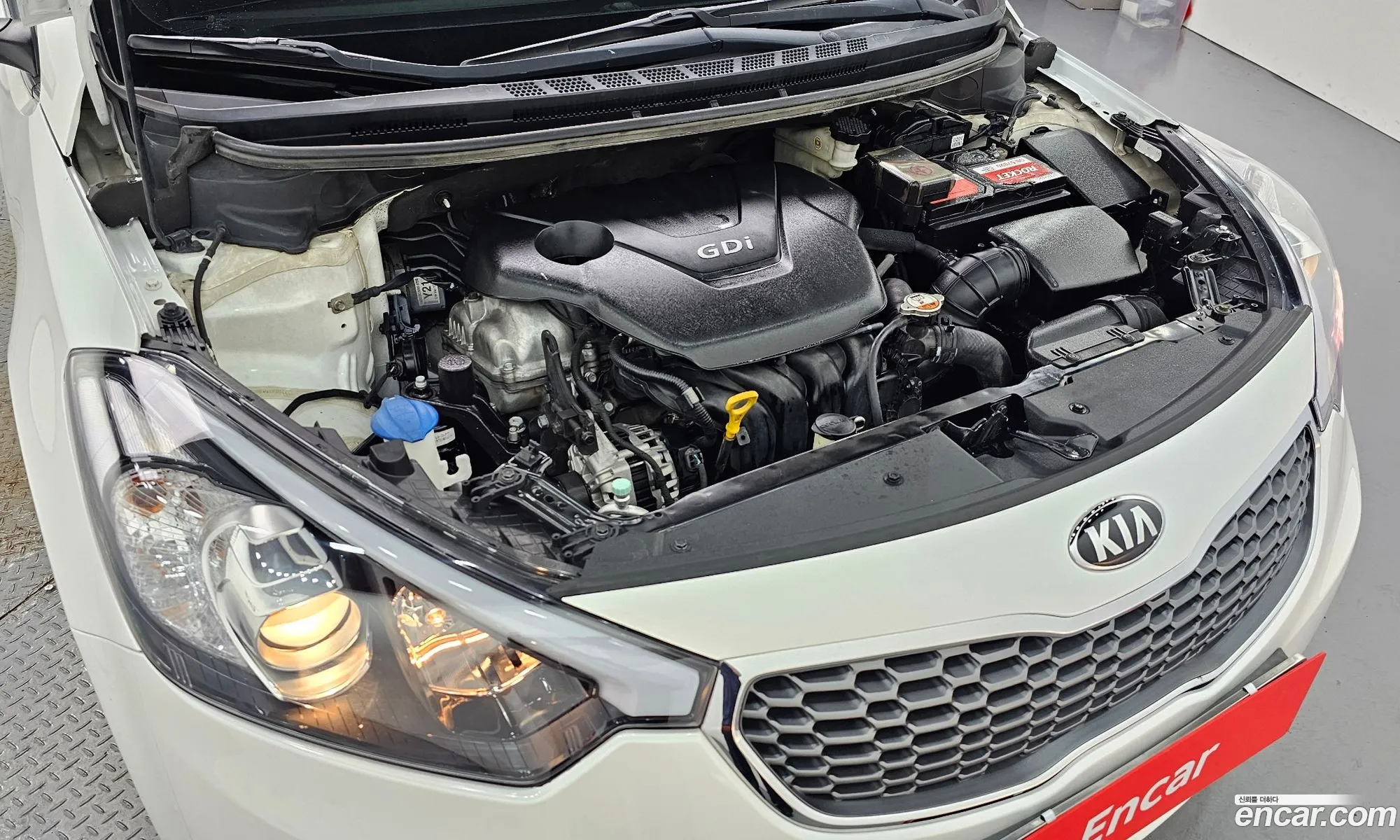Kia K3 2014 — 15
