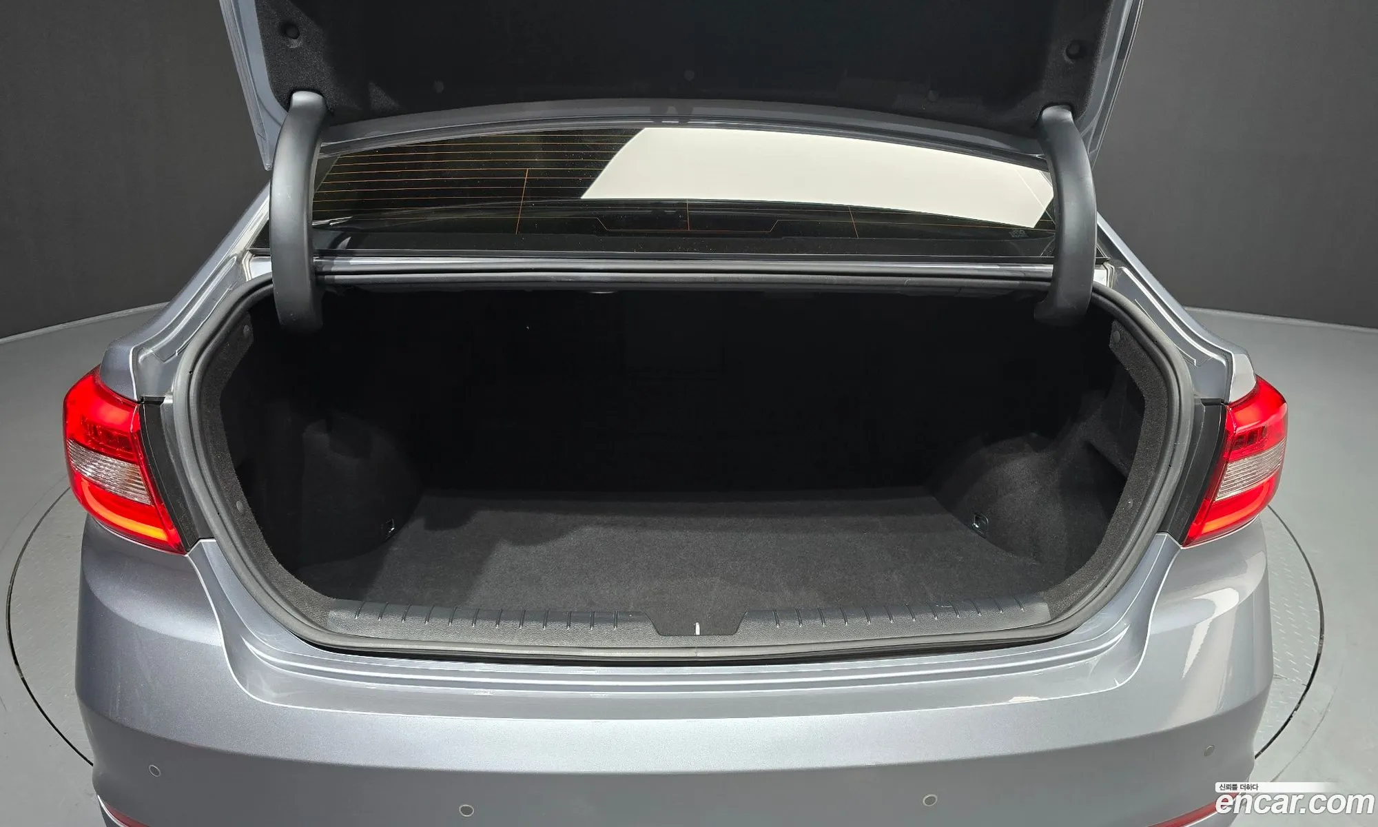 Hyundai LF Sonata 2016 — 4