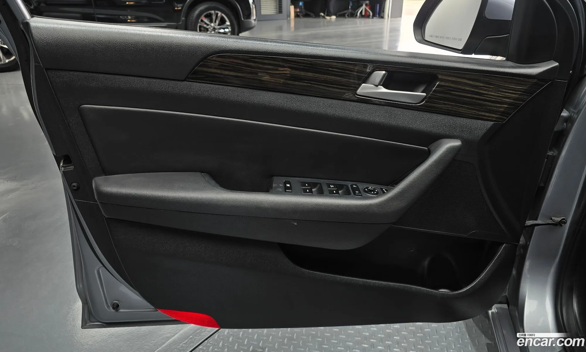 Hyundai LF Sonata 2016 — 6