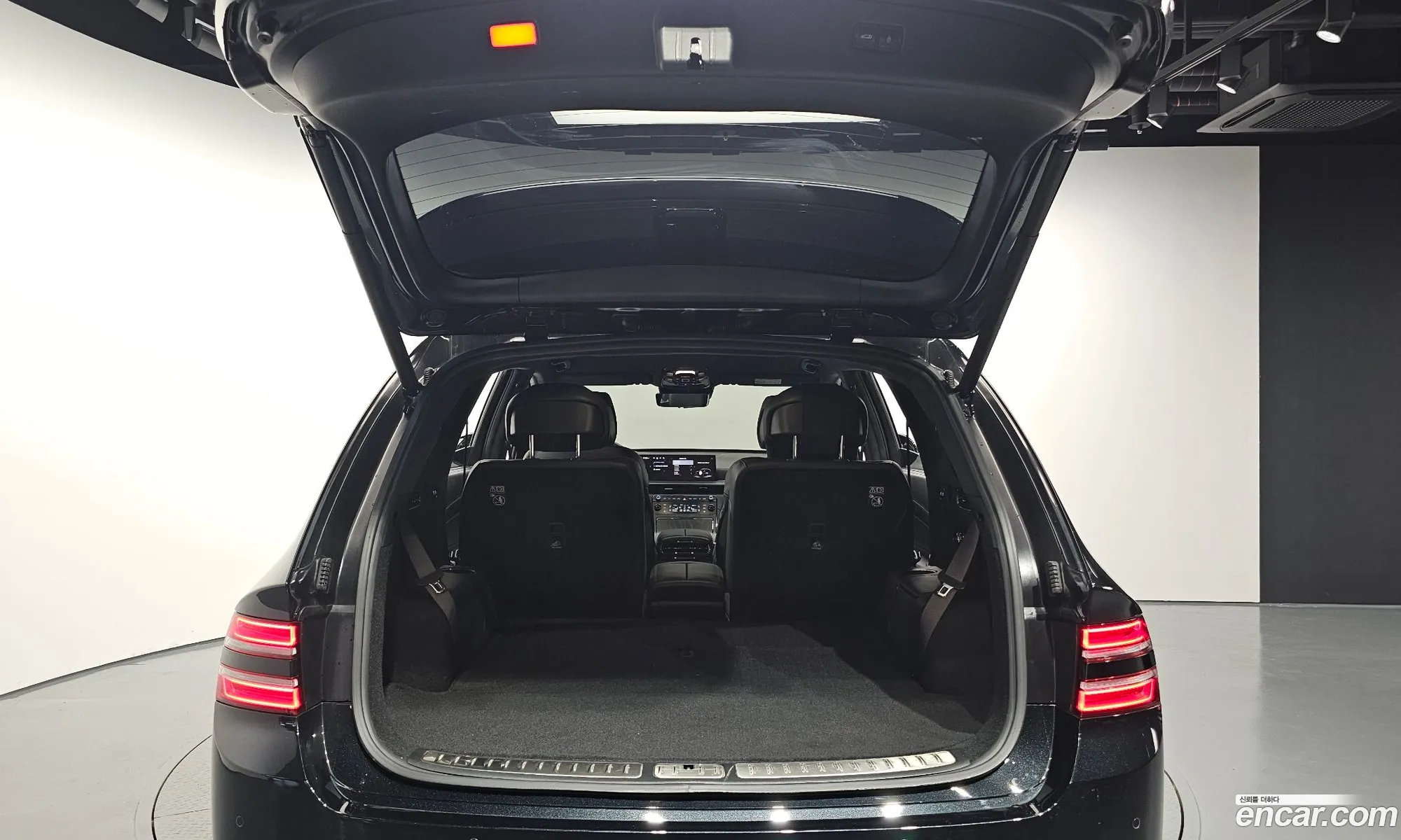 Genesis GV80 2025 — 23