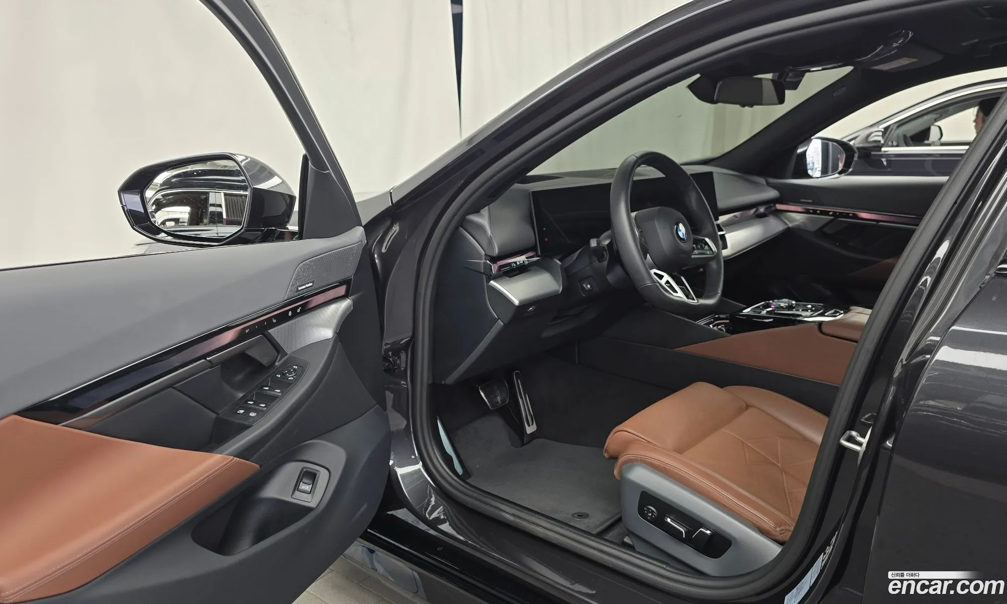 BMW 5 Series 2024 — 5