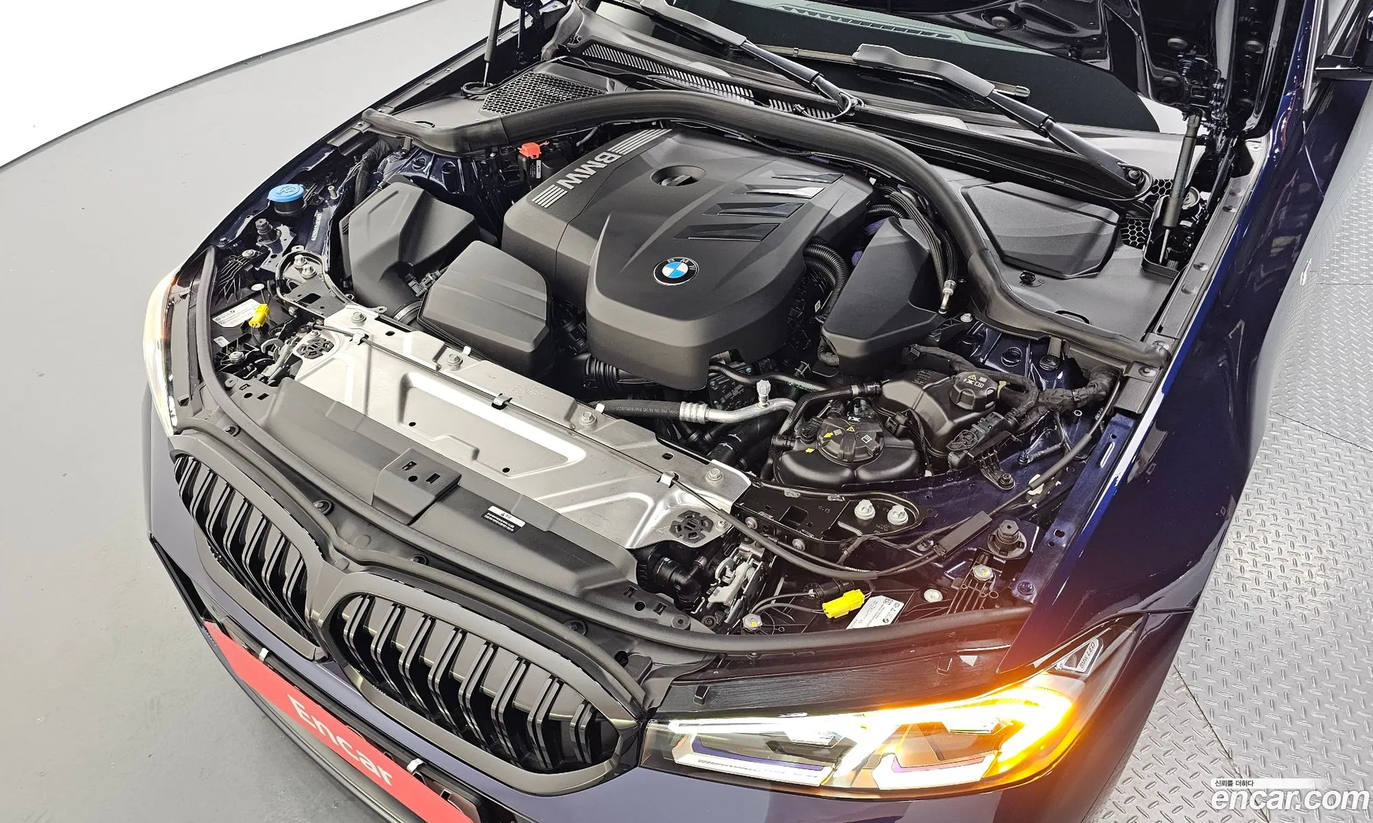 BMW 3 Series 2025 WBA11FF04SFU86627 — 17