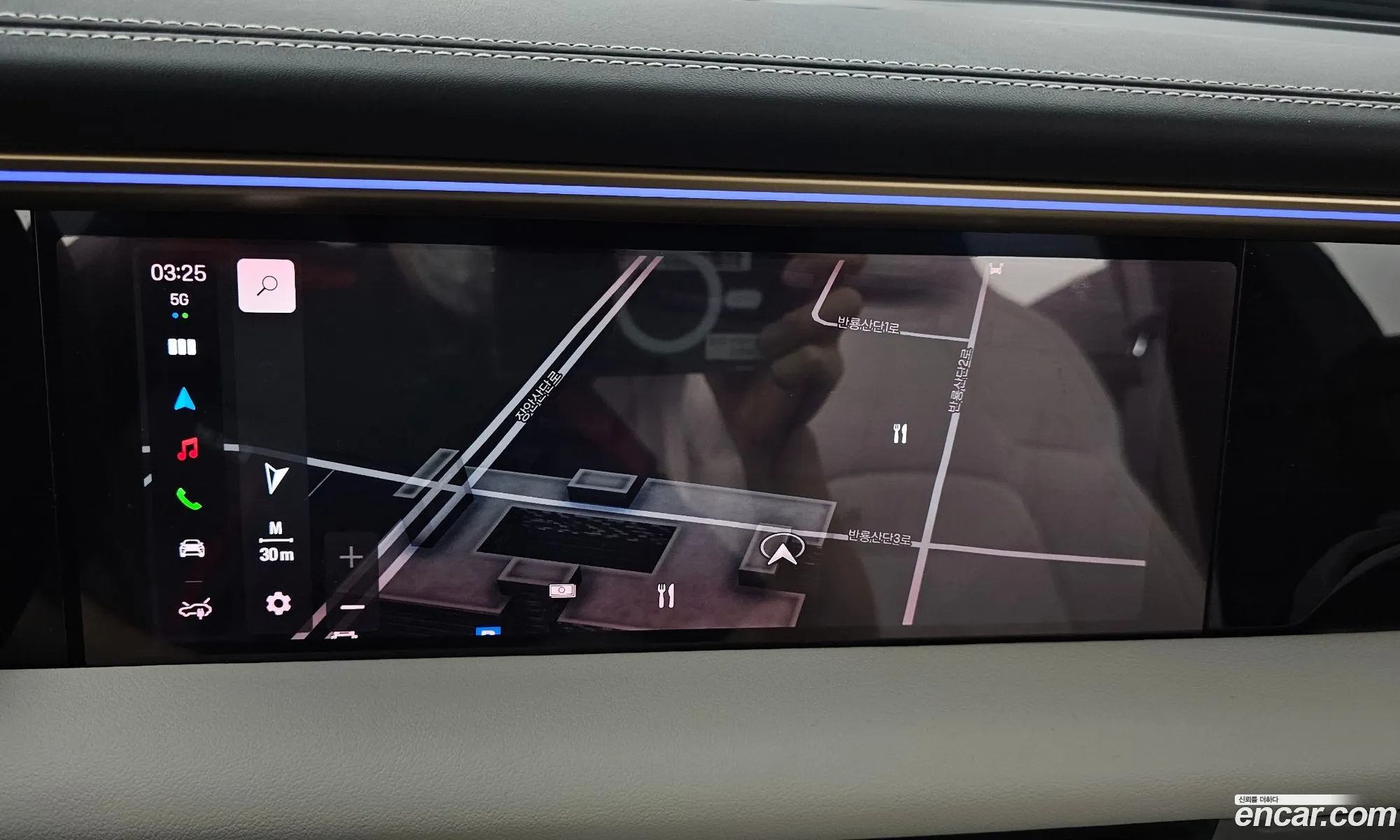 Porsche Macan EV 2025 WP1AB2XA3SL152067 — 8