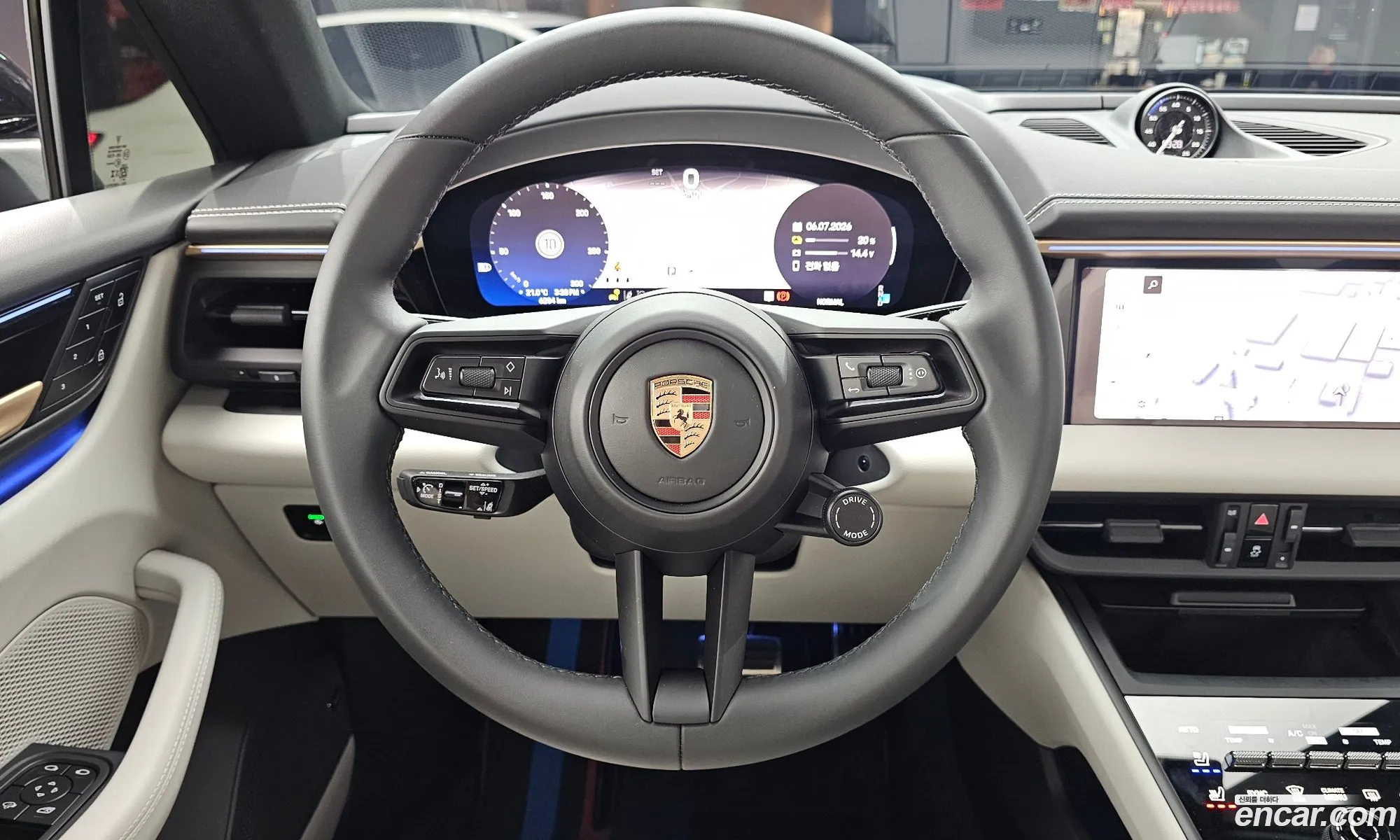Porsche Macan EV 2025 WP1AB2XA3SL152067 — 4