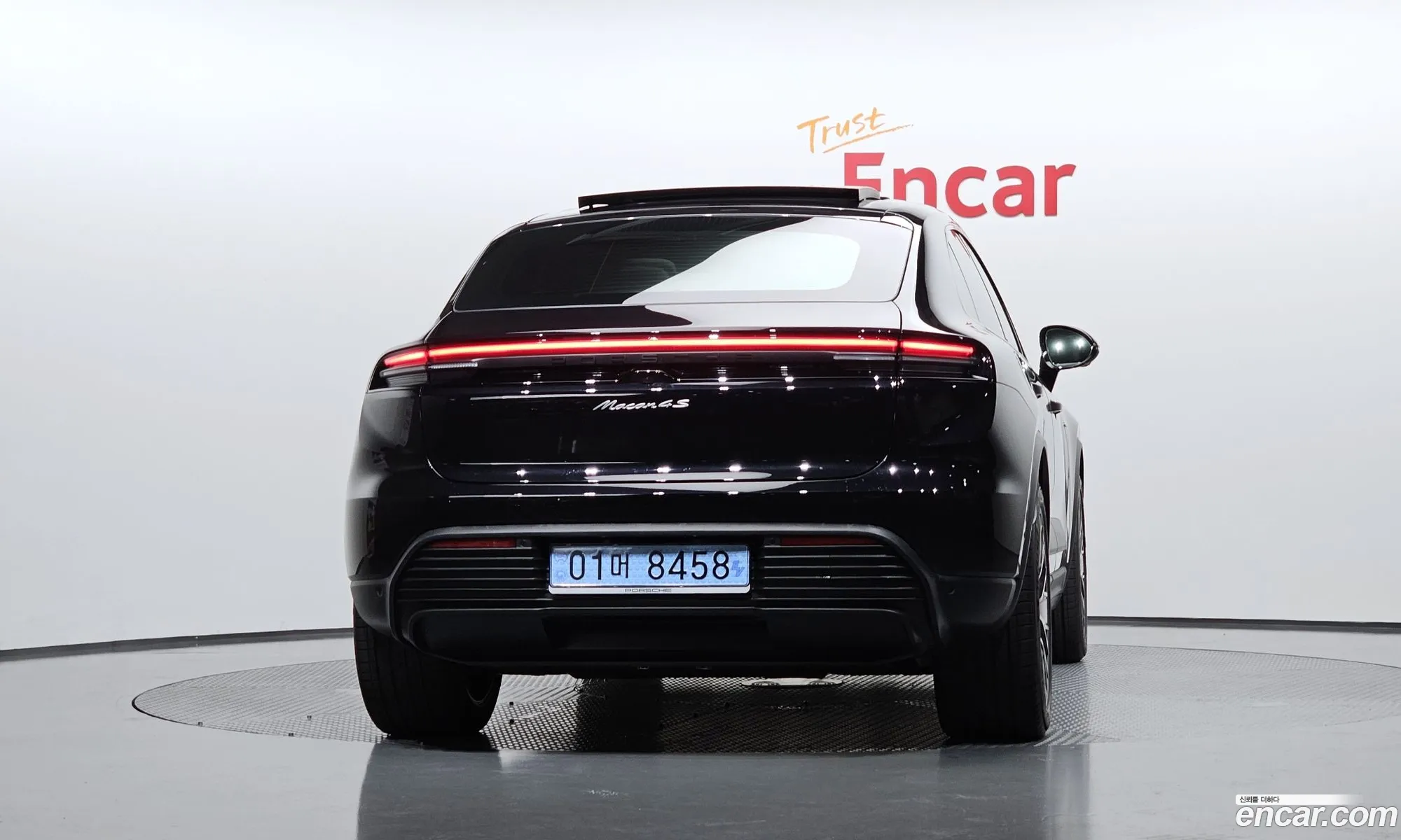 Porsche Macan EV 2025 WP1AB2XA3SL152067 — 20