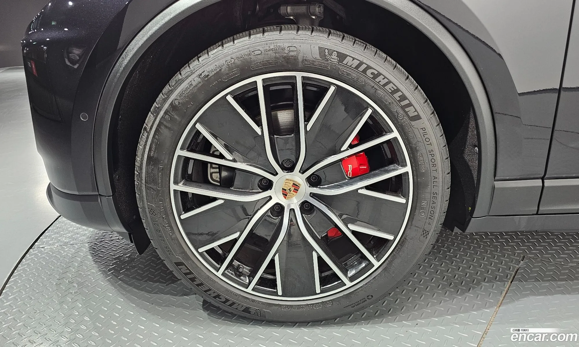 Porsche Macan EV 2025 WP1AB2XA3SL152067 — 12