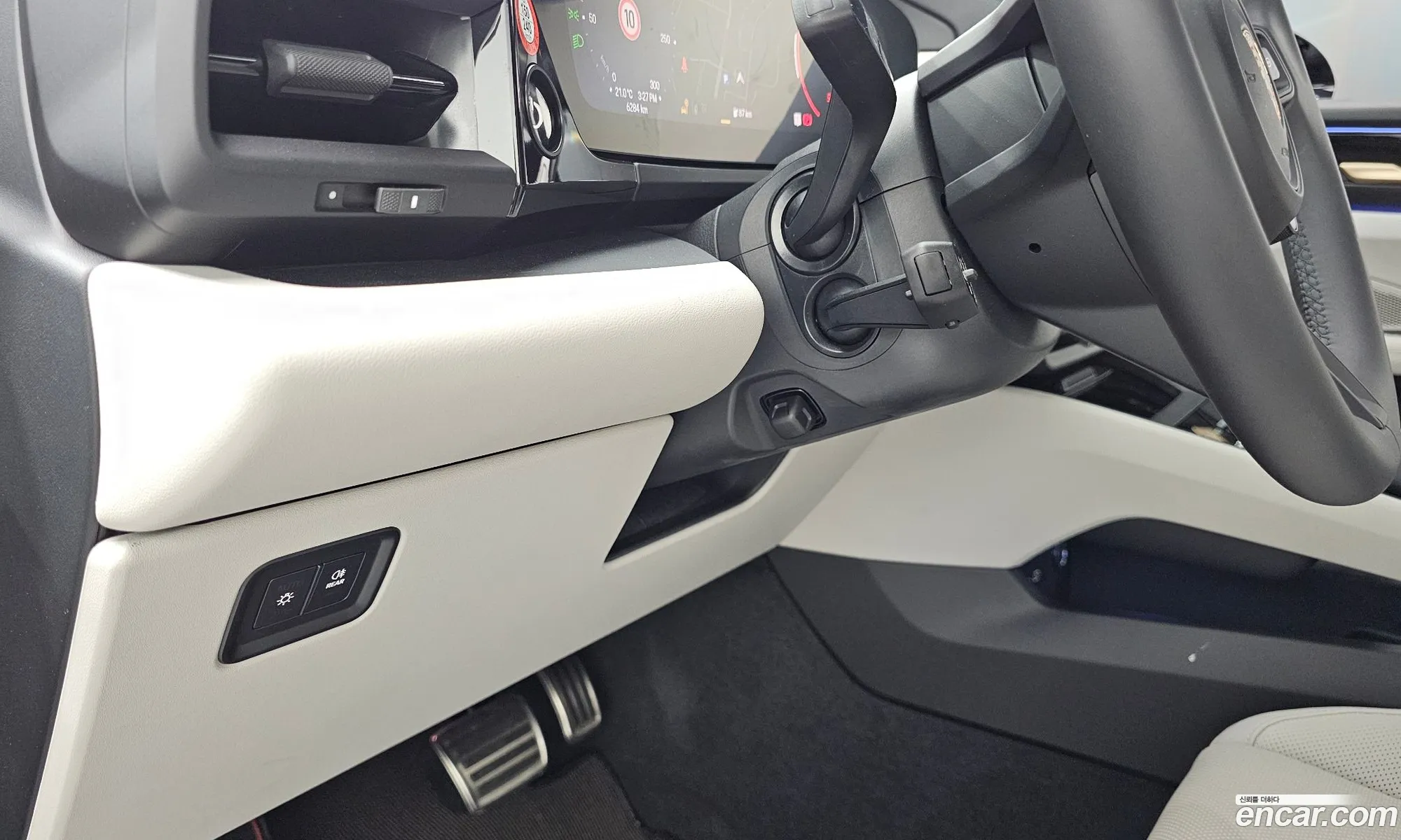 Porsche Macan EV 2025 WP1AB2XA3SL152067 — 14