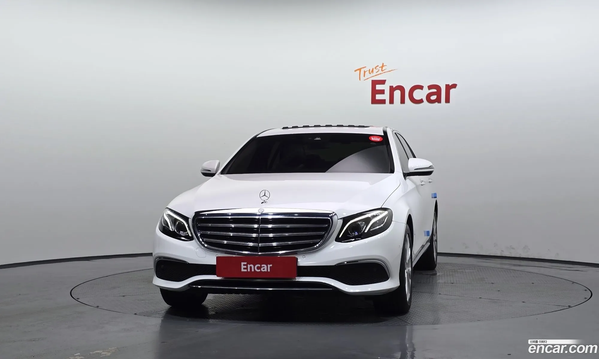 Mercedes-Benz E-Class W213 2016 WDDZF0EB1HA045167 — 15