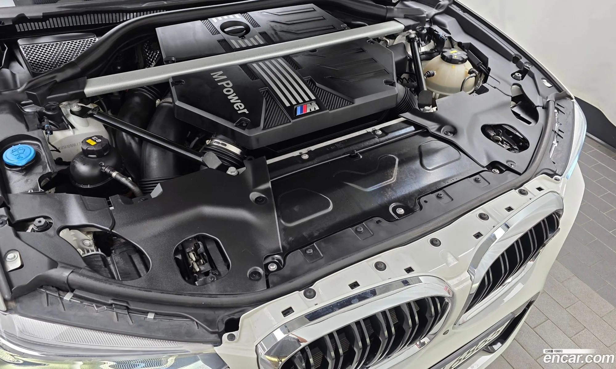 BMW X4 M 2020 WBSUJ0108LLS68741 — 7