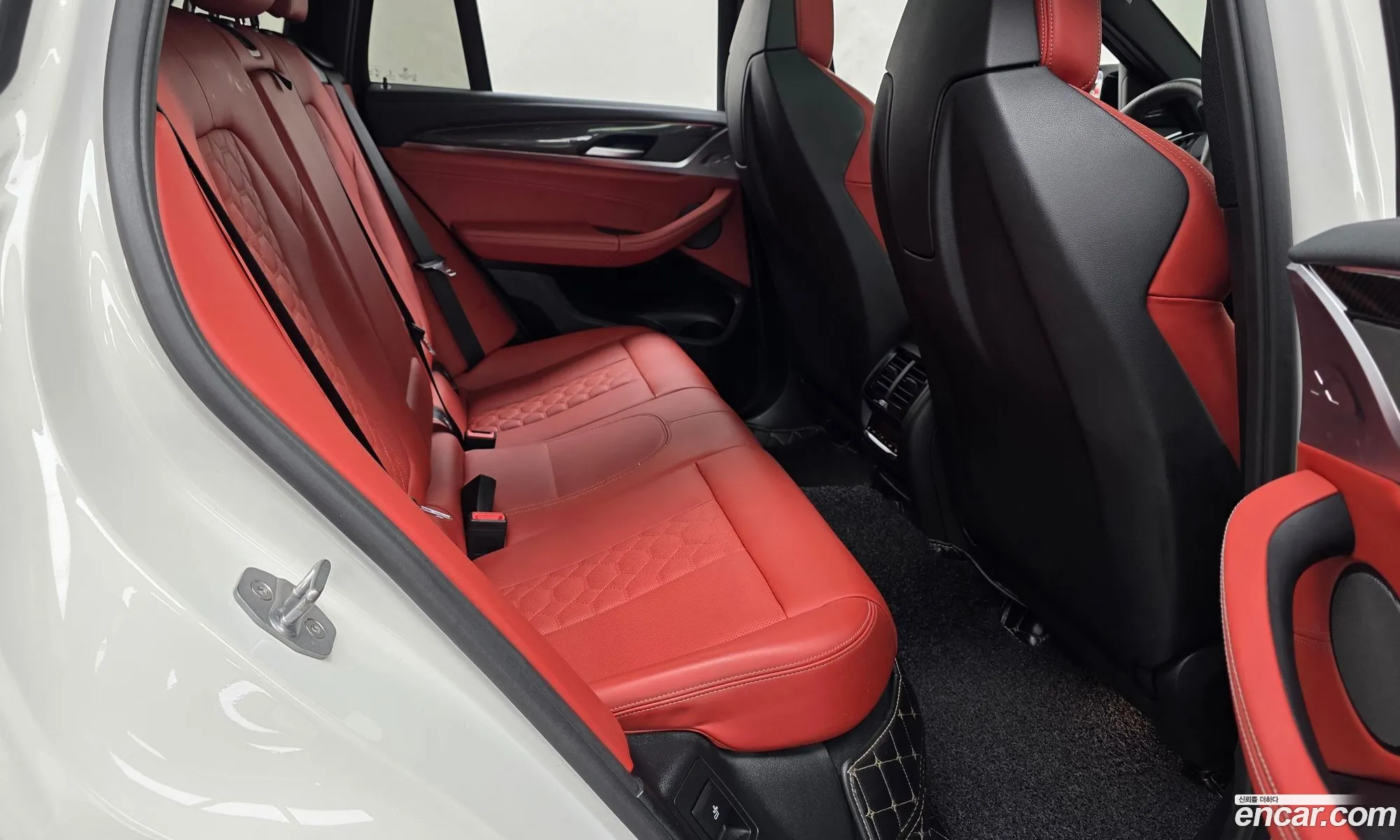 BMW X4 M 2020 WBSUJ0108LLS68741 — 12