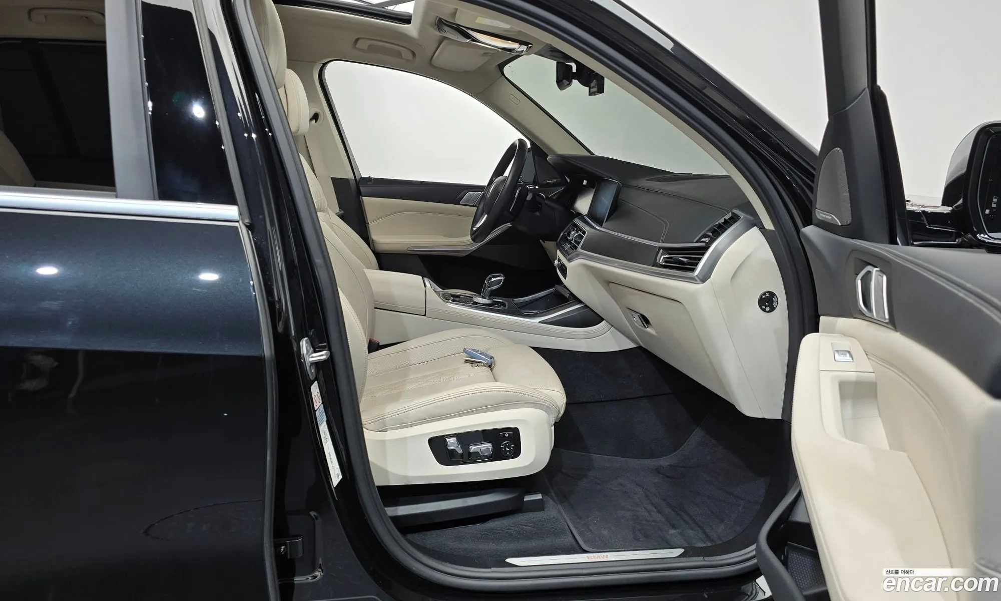 BMW X7 2022 WBATB4108N9K73264 — 7
