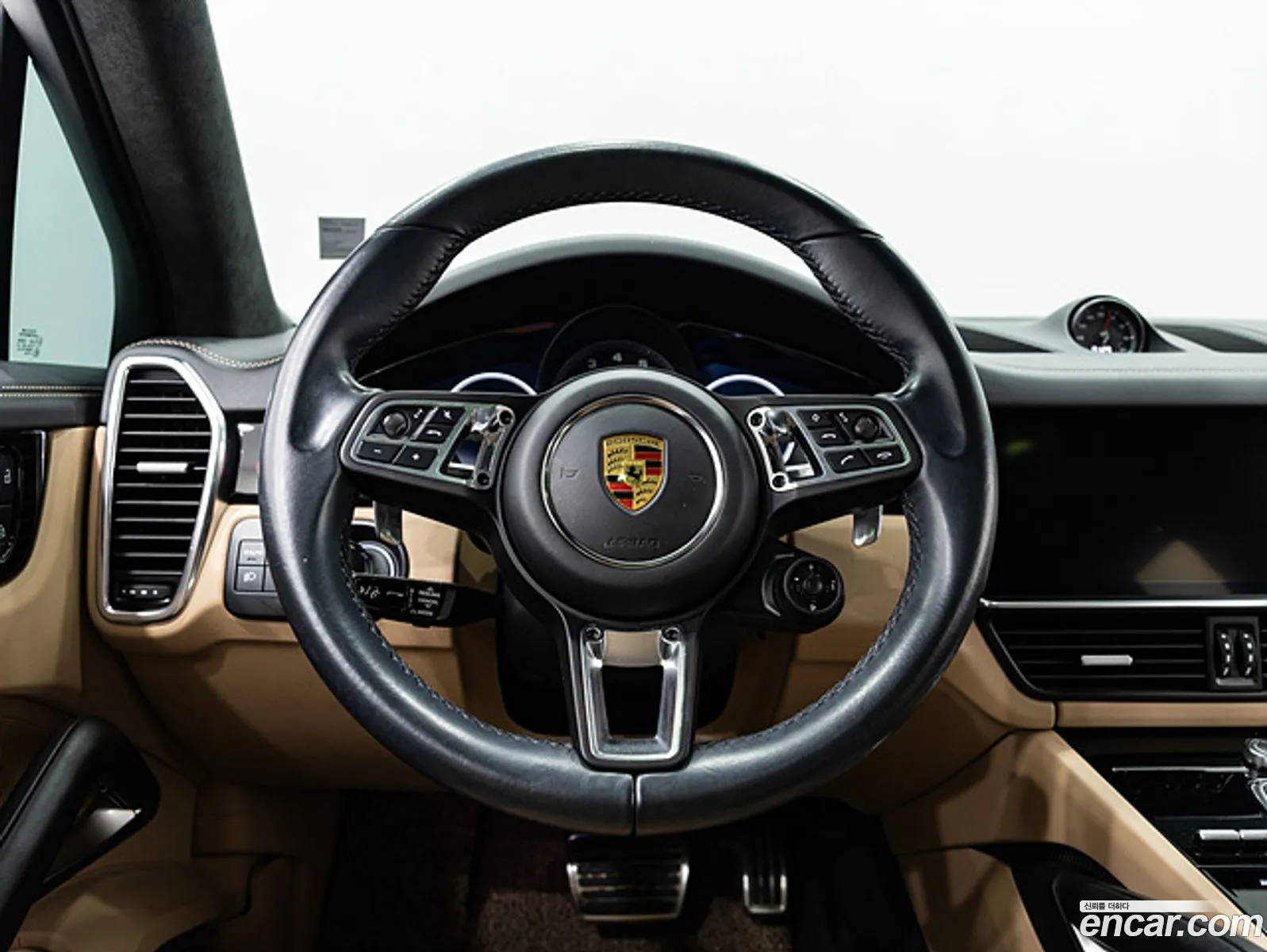 Porsche Cayenne 2022 — 10