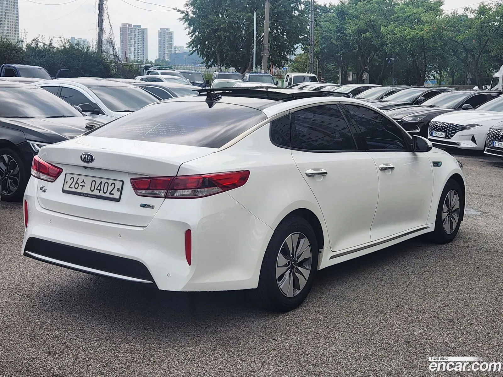 Kia K5 Hybrid 2016 — 5