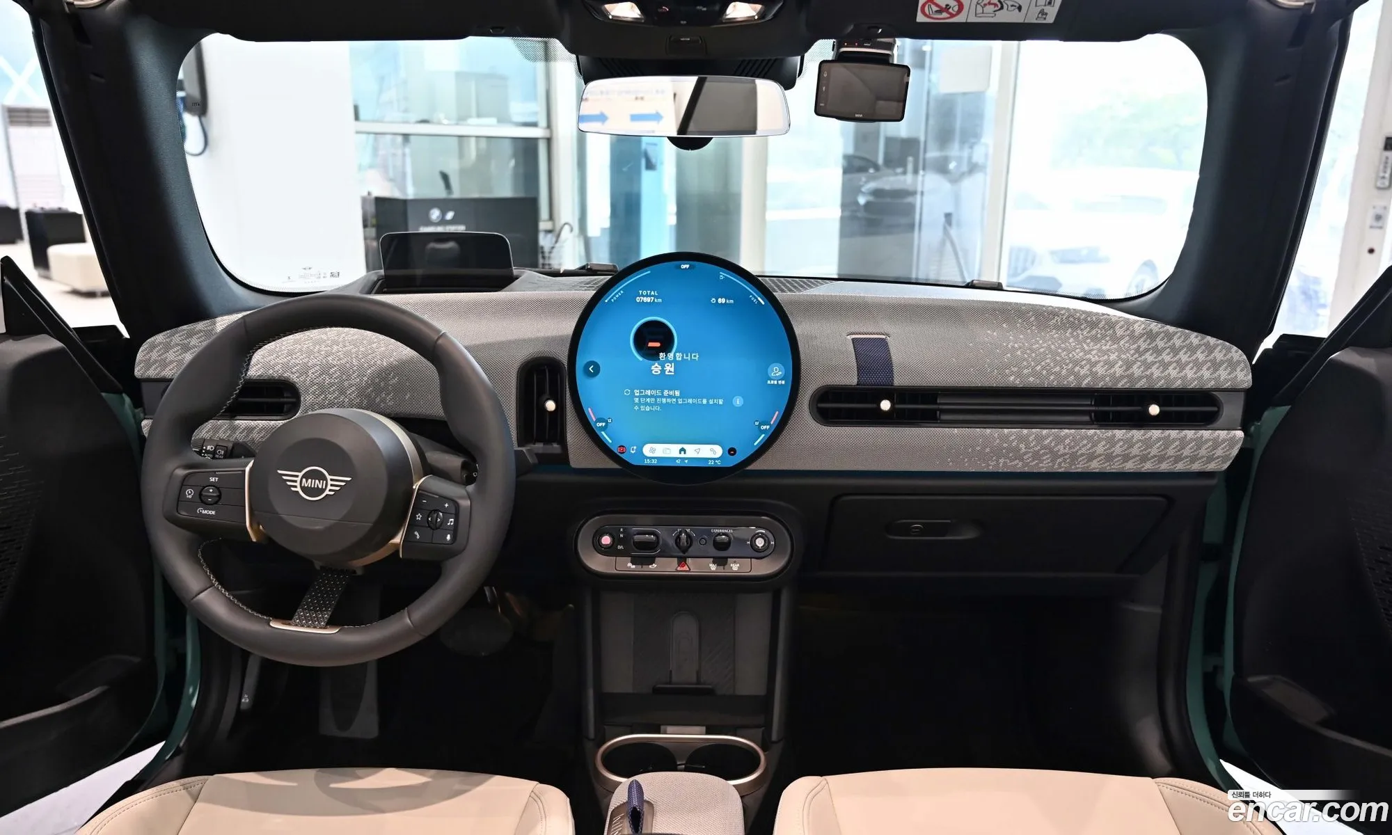 Mini Cooper S Convertible 2025 — 10