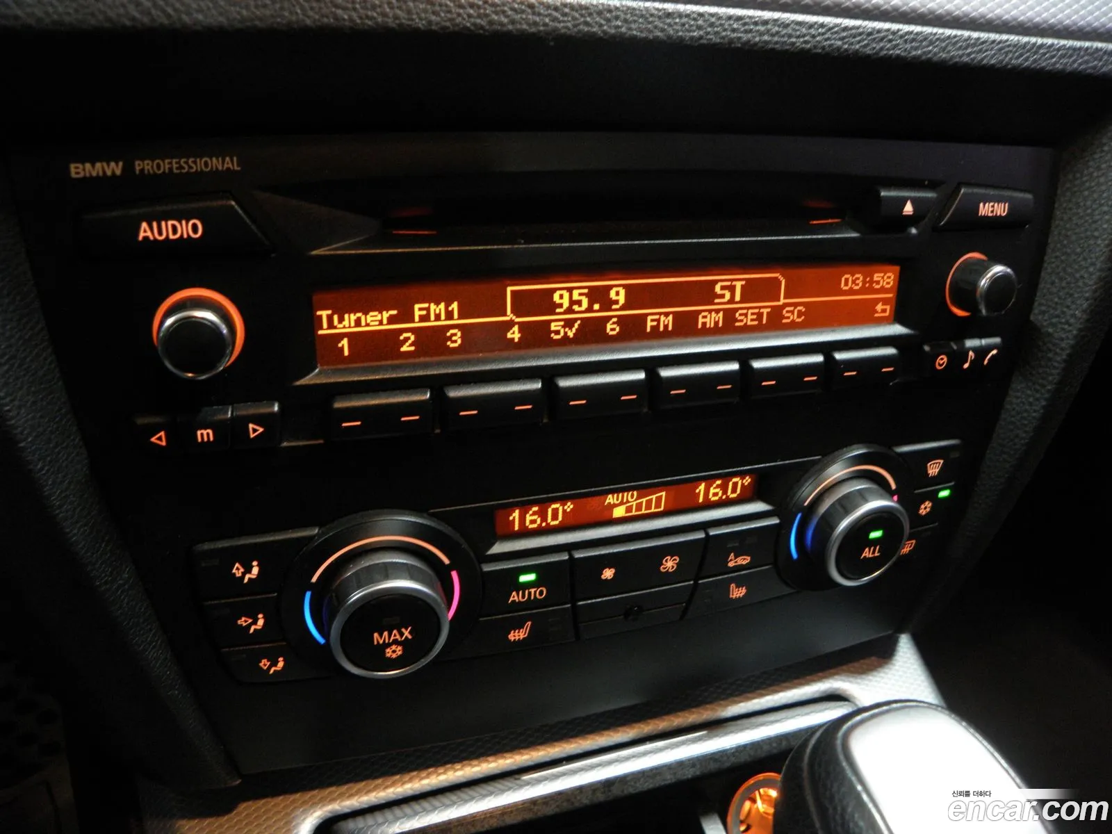 BMW 3 Series 2010 — 10