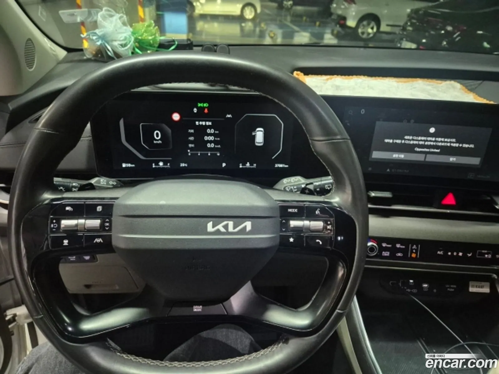 Kia Carnival 2025 — 9