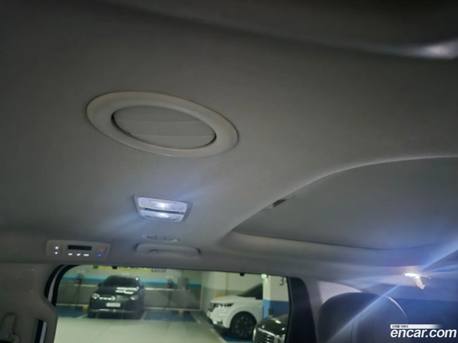 Kia Carnival 2025 — 8