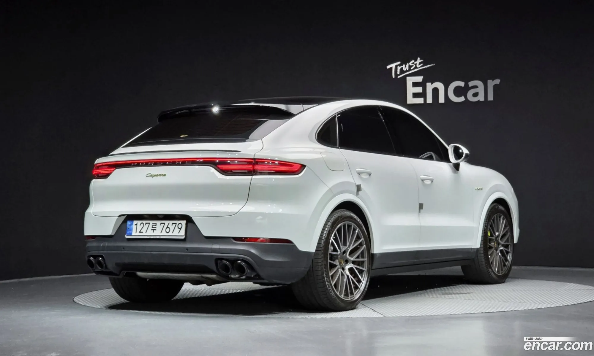 Porsche Cayenne 2022 — 2